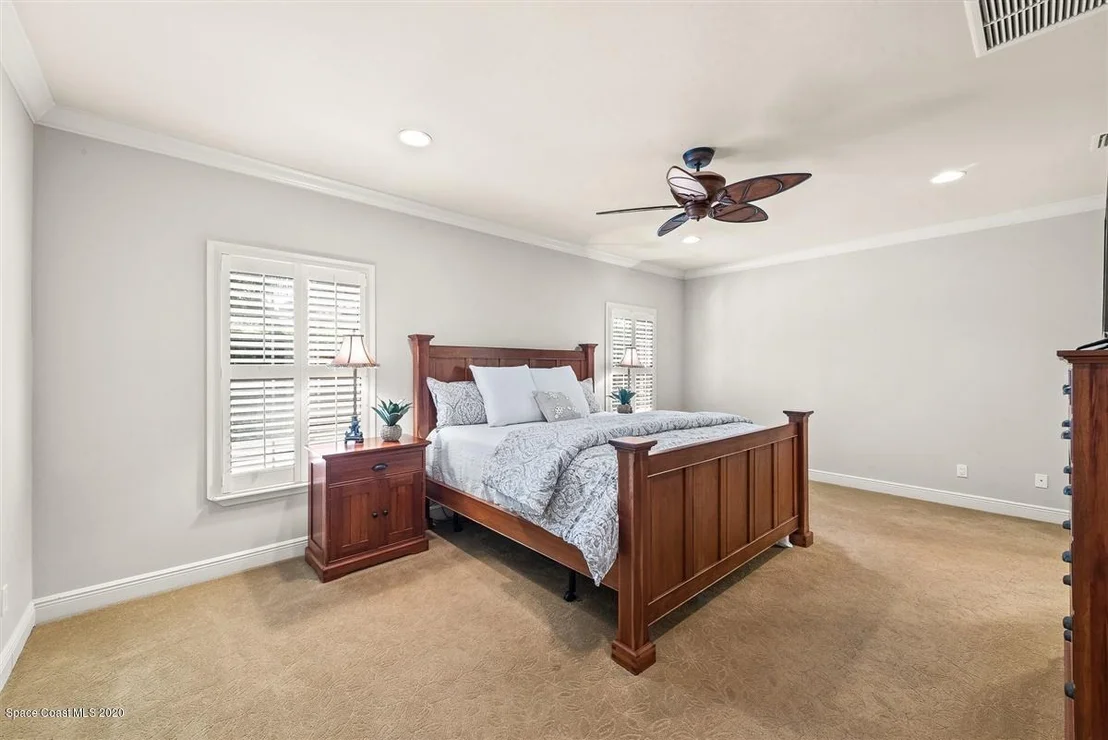 Photo of 437 Oriole Lane