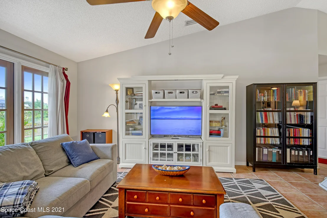 Photo of 1519 Bronco Drive