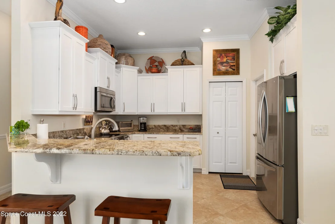 Photo of 5388 Solway Drive