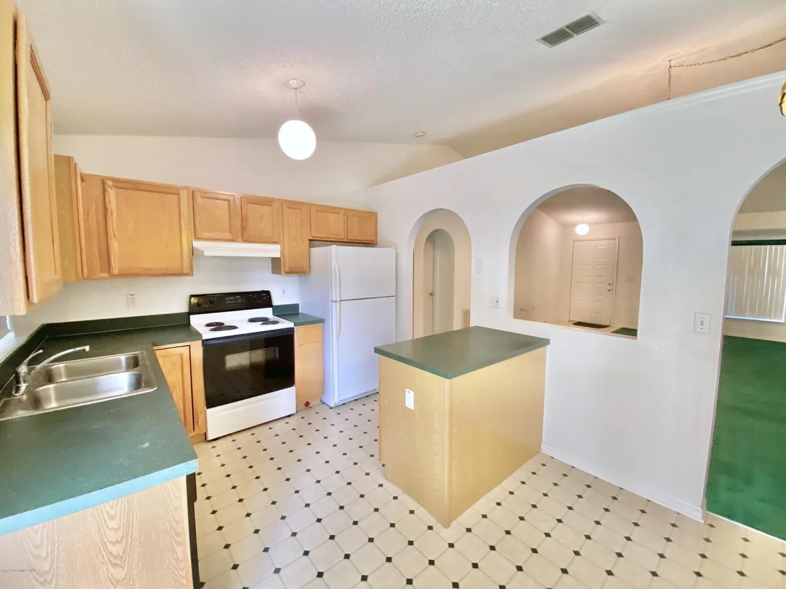 Photo of 1183 Winding Meadows Road