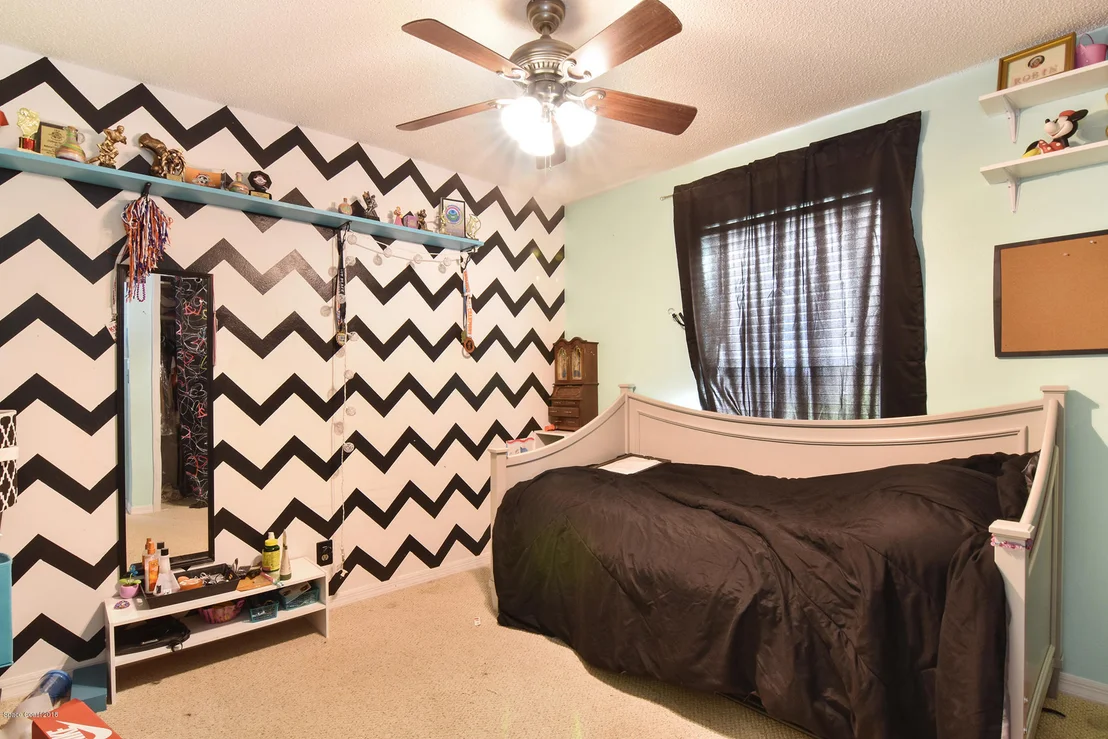 Photo of 943 Pelican Lane