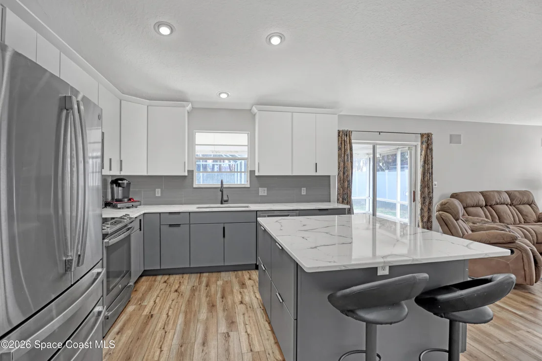Photo of 3337 Meadowridge Drive