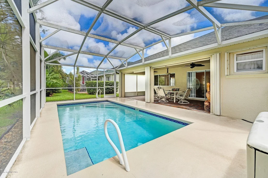 Photo of 850 Indian Oaks Drive