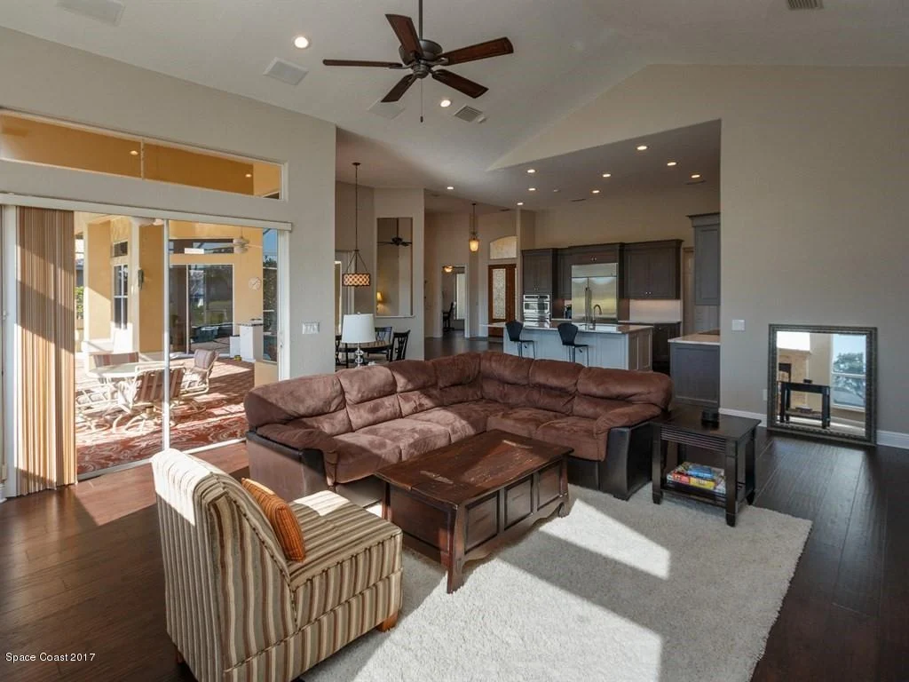 Photo of 705 Palmer Way