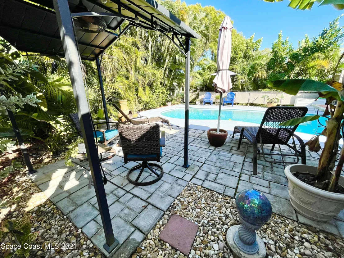 Photo of 7204 Roberts Road
