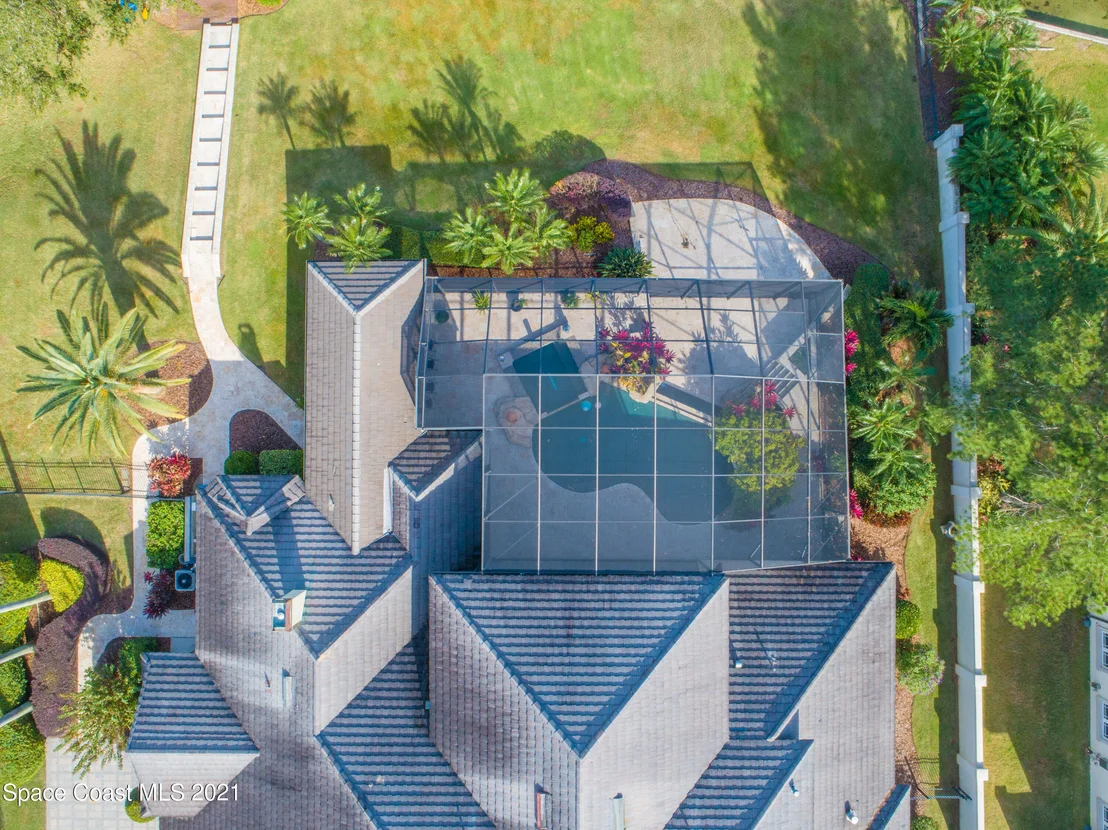 Photo of 228 Mclean Point