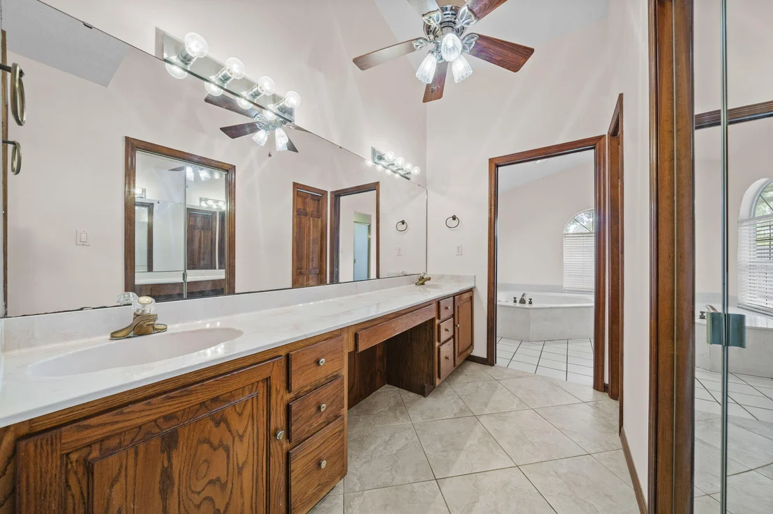 Photo of 5000 Timber Lane Drive