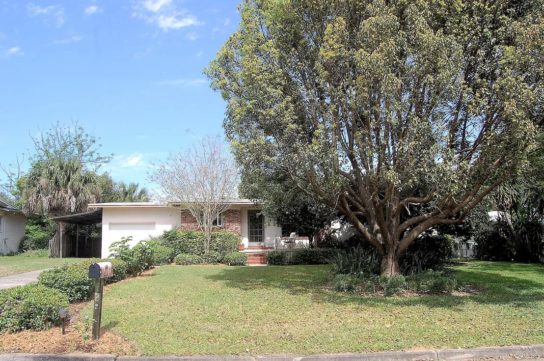 Photo of 122 Indian Circle S