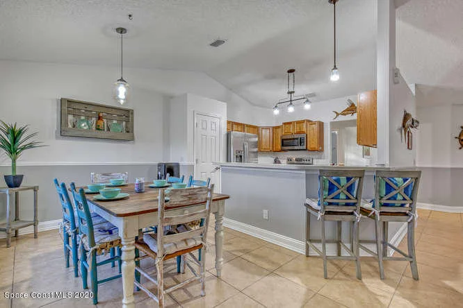 Photo of 1089 Kingfisher Way