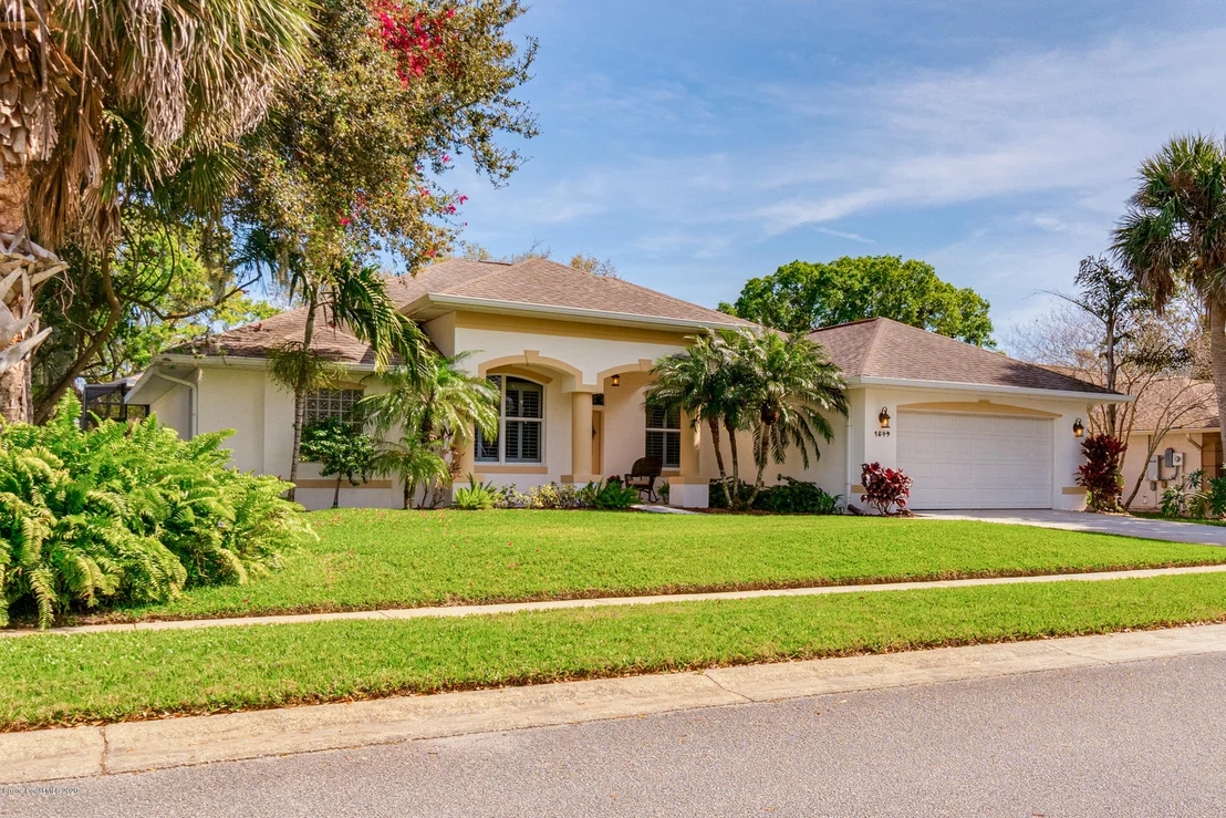 Photo of 1849 Fox Bay Drive