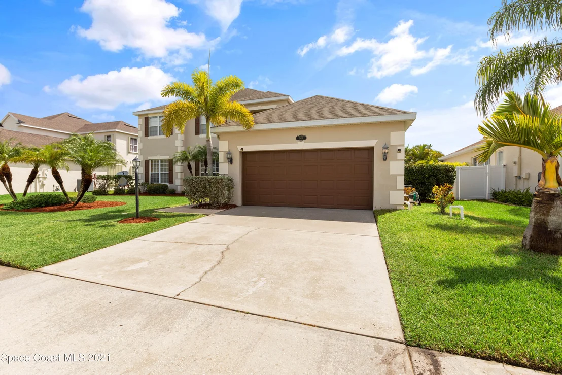 Photo of 3416 Peninsula Circle