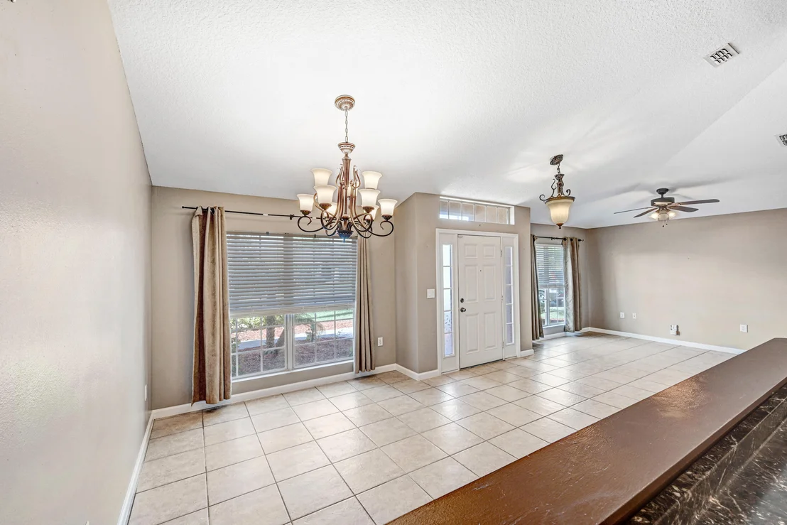 Photo of 306 Abernathy Circle SE