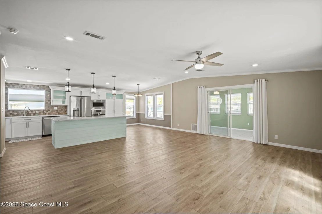 Photo of 2966 Indian River Drive NE