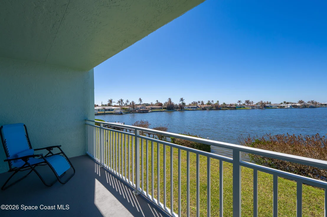 Photo of Unit 2203 at 1750 Commodore Boulevard