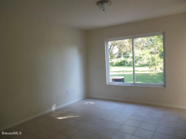 Photo of 1401 NE Mariposa Drive