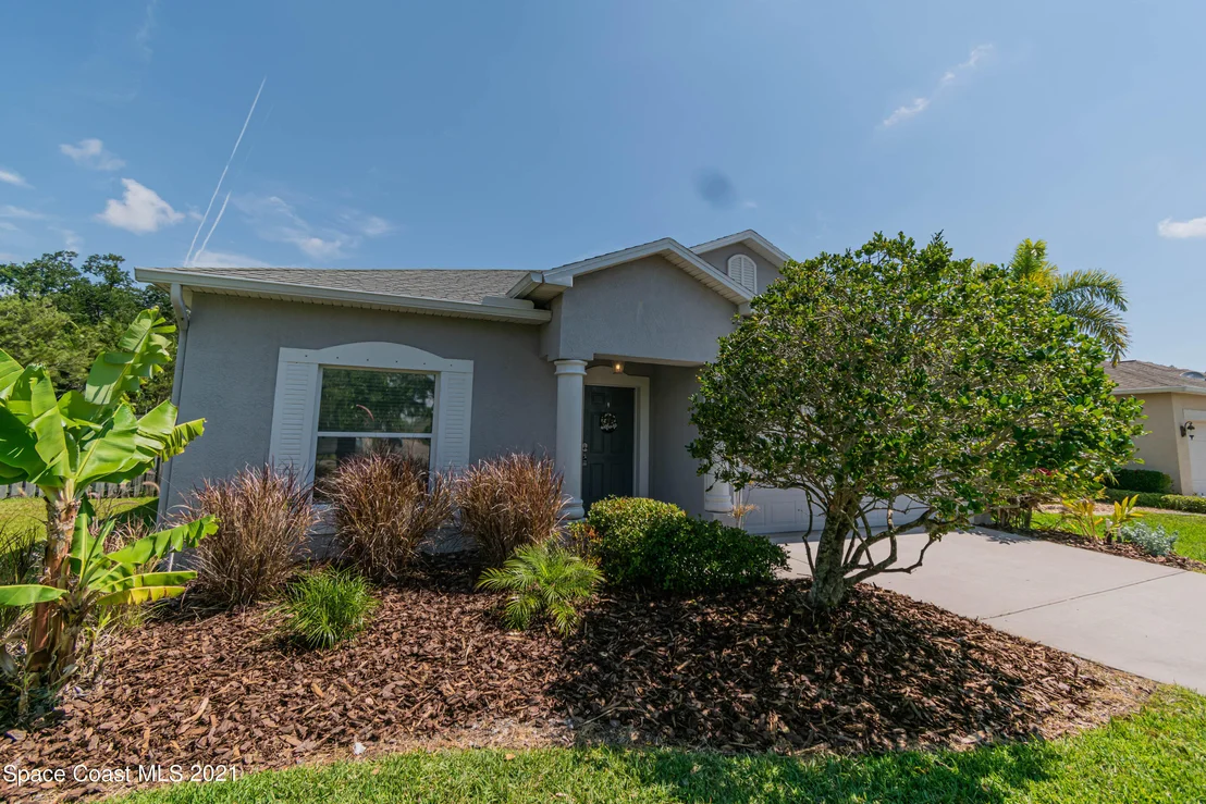 Photo of 1598 Maeve Circle