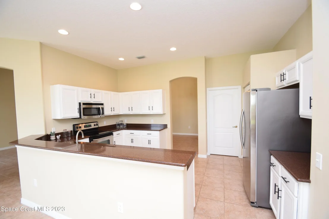 Photo of 2223 Woodfield Circle