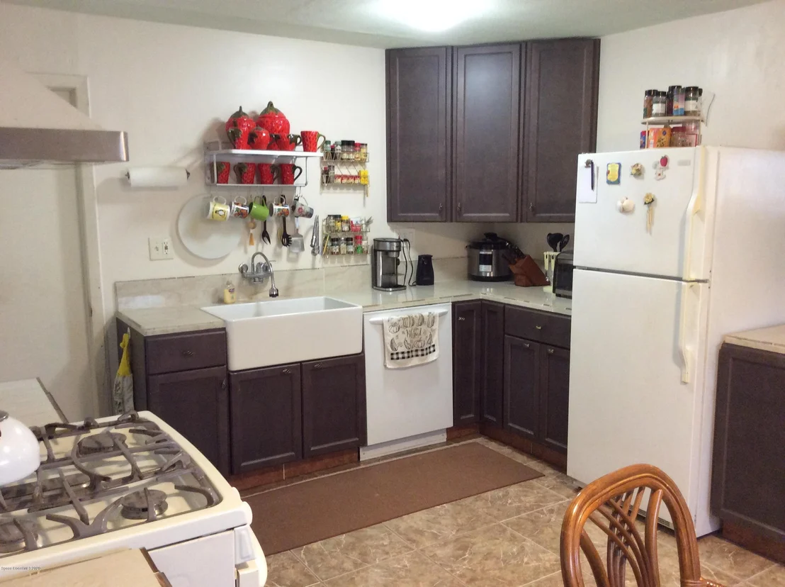 Photo of 4385 Yorkshire Drive