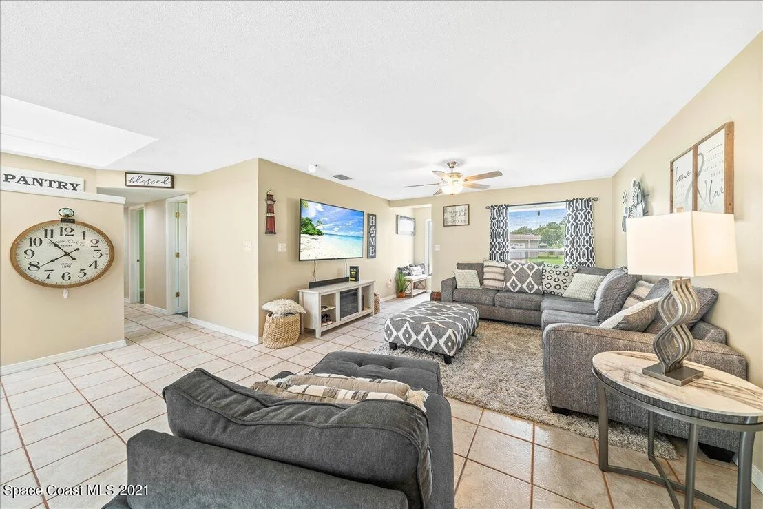 Photo of 982 Macco Road