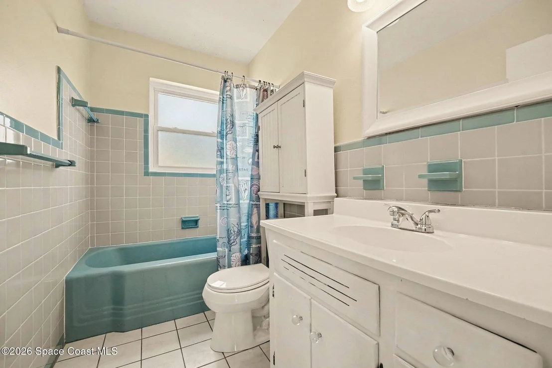 Photo of 112 SE 3rd Street