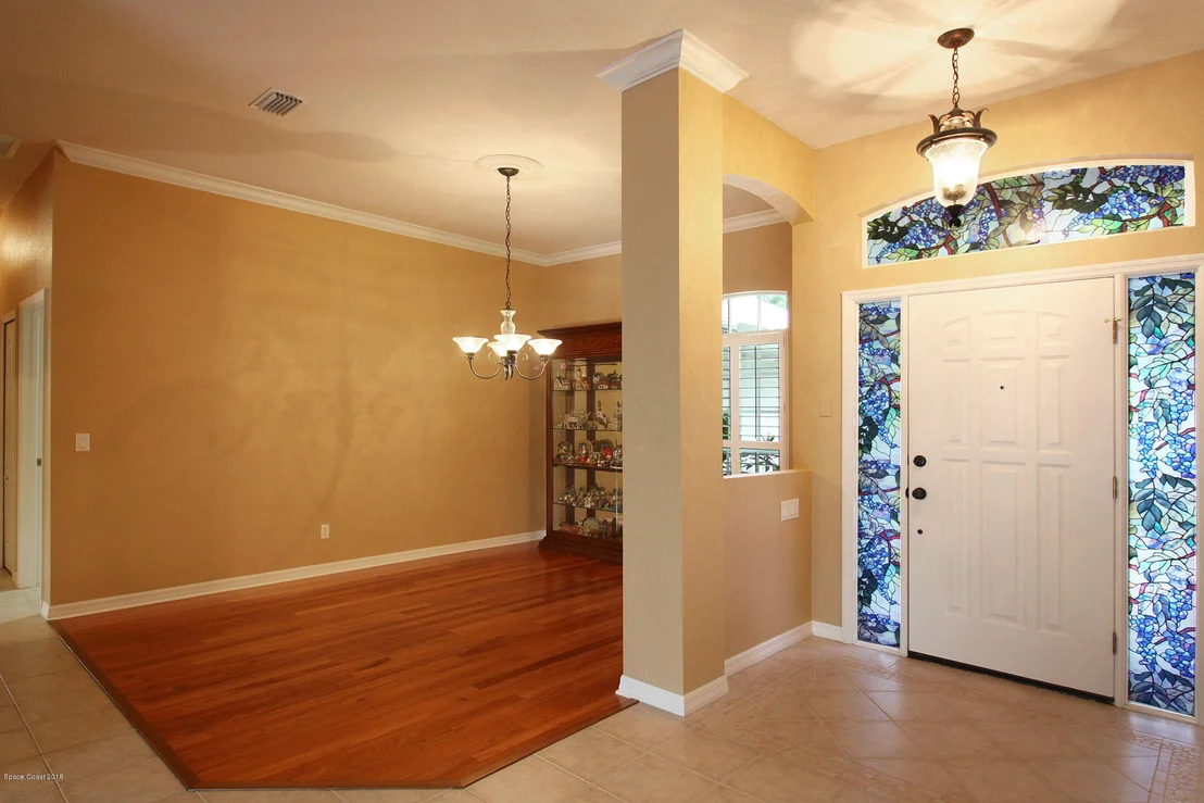 Photo of 5675 Sheffield Place