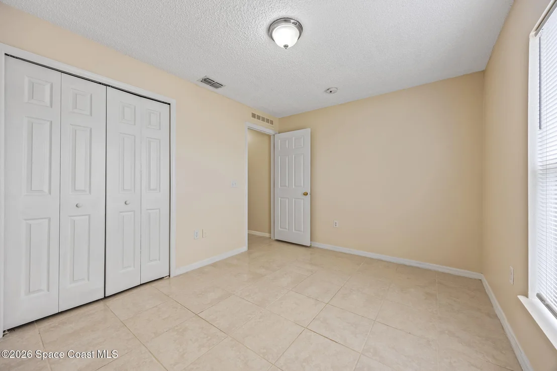 Photo of 1012 Ray Road SE