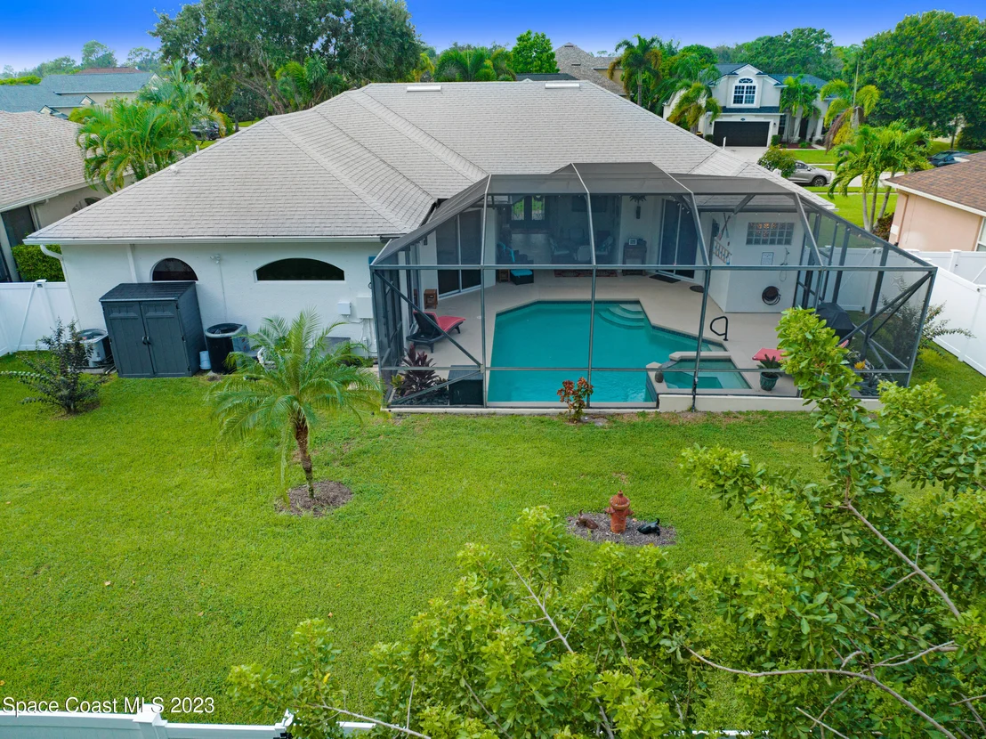 Photo of 242 Pebble Hill Way