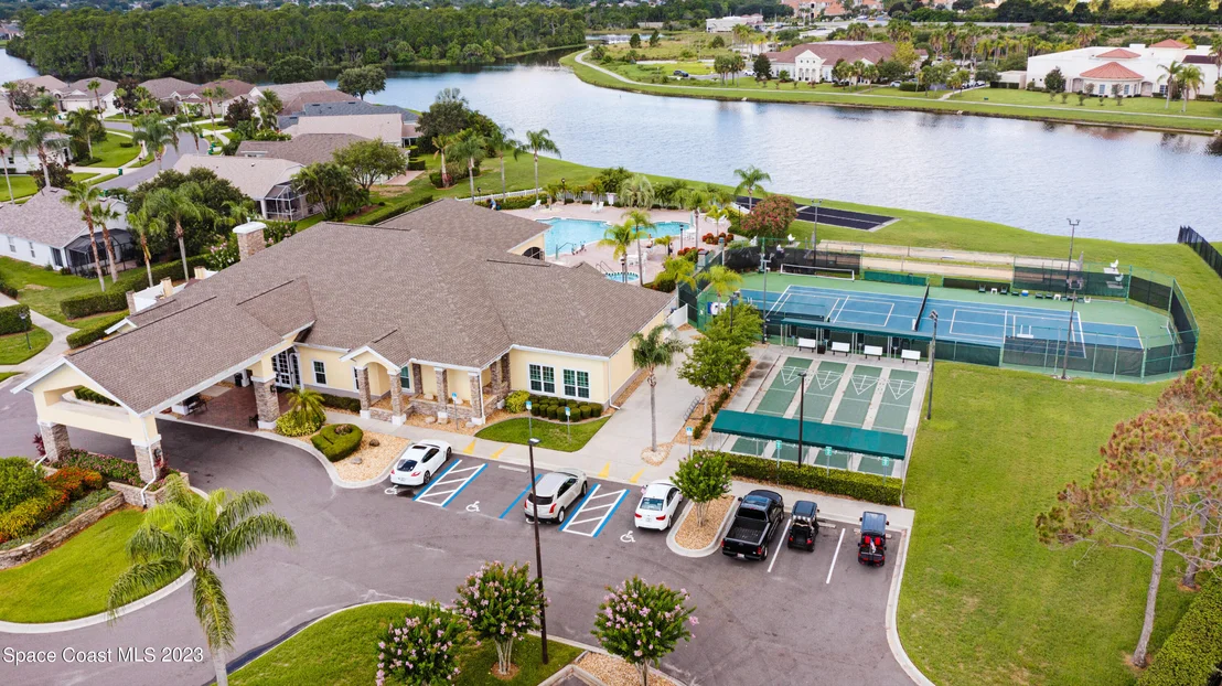 Photo of 1592 Keys Gate Drive