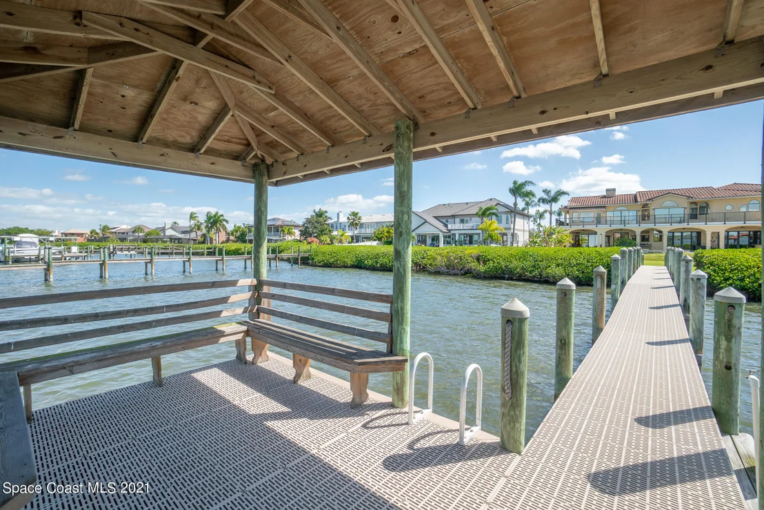 Photo of 442 Lanternback Island Drive