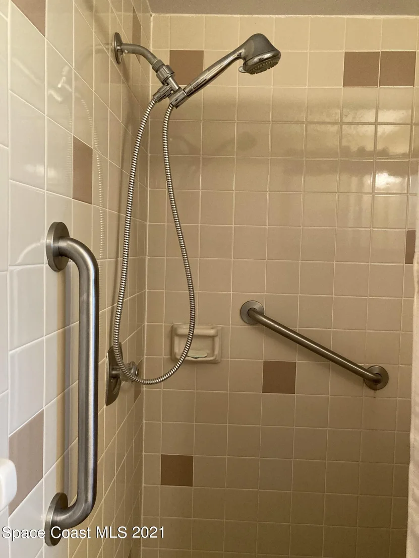 Photo of 842 Westport Drive