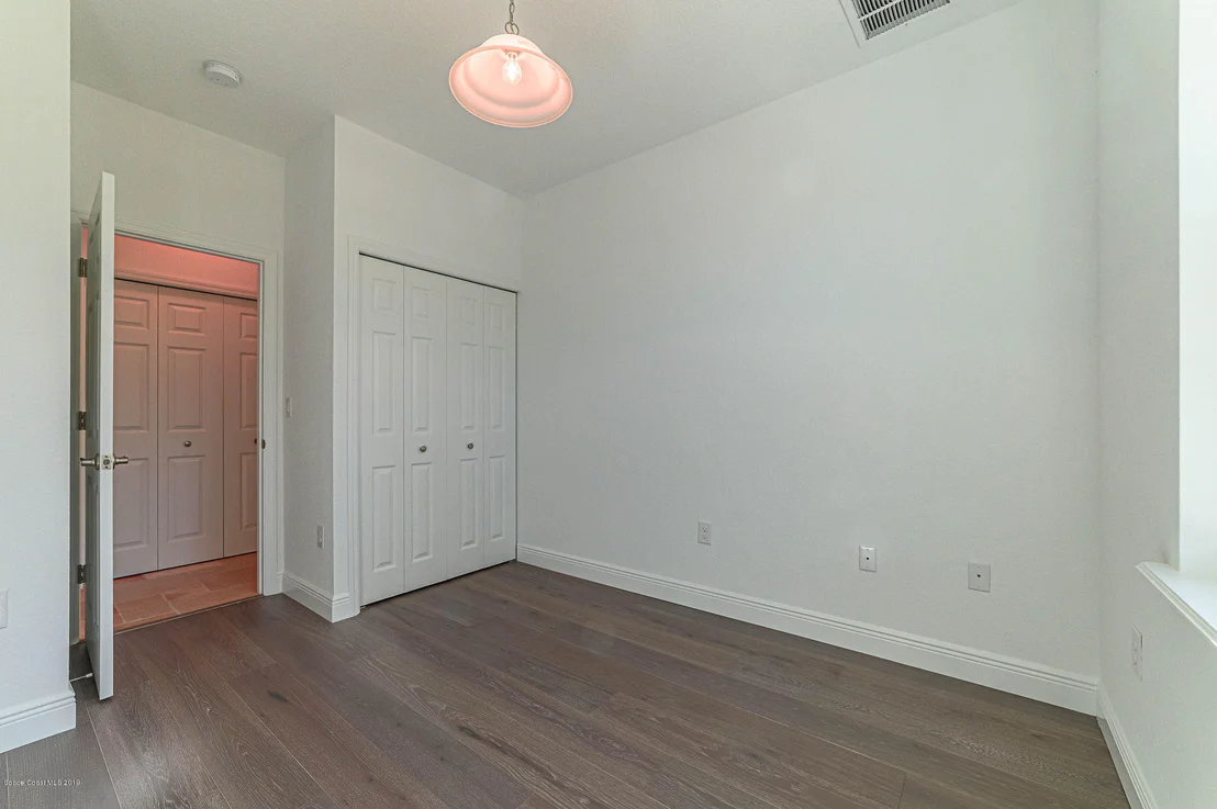 Photo of 435 Crescent Drive