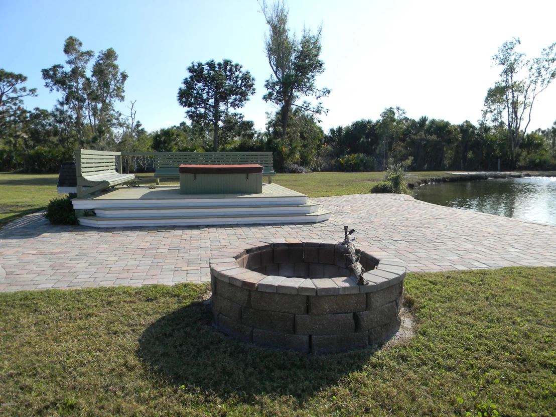 Photo of 3190 Leghorn Road