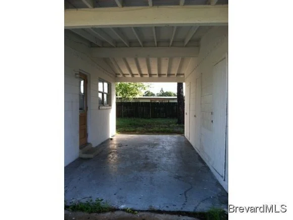 Photo of 1044 Azalea