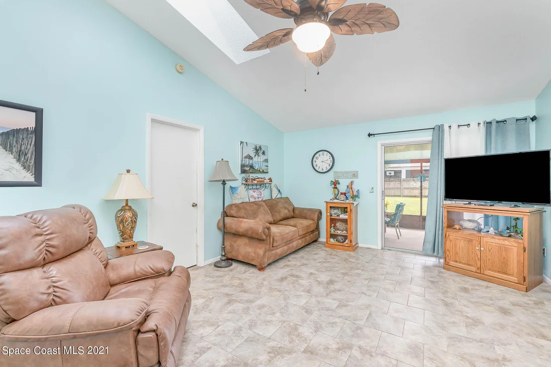 Photo of 1506 Pace Drive NW