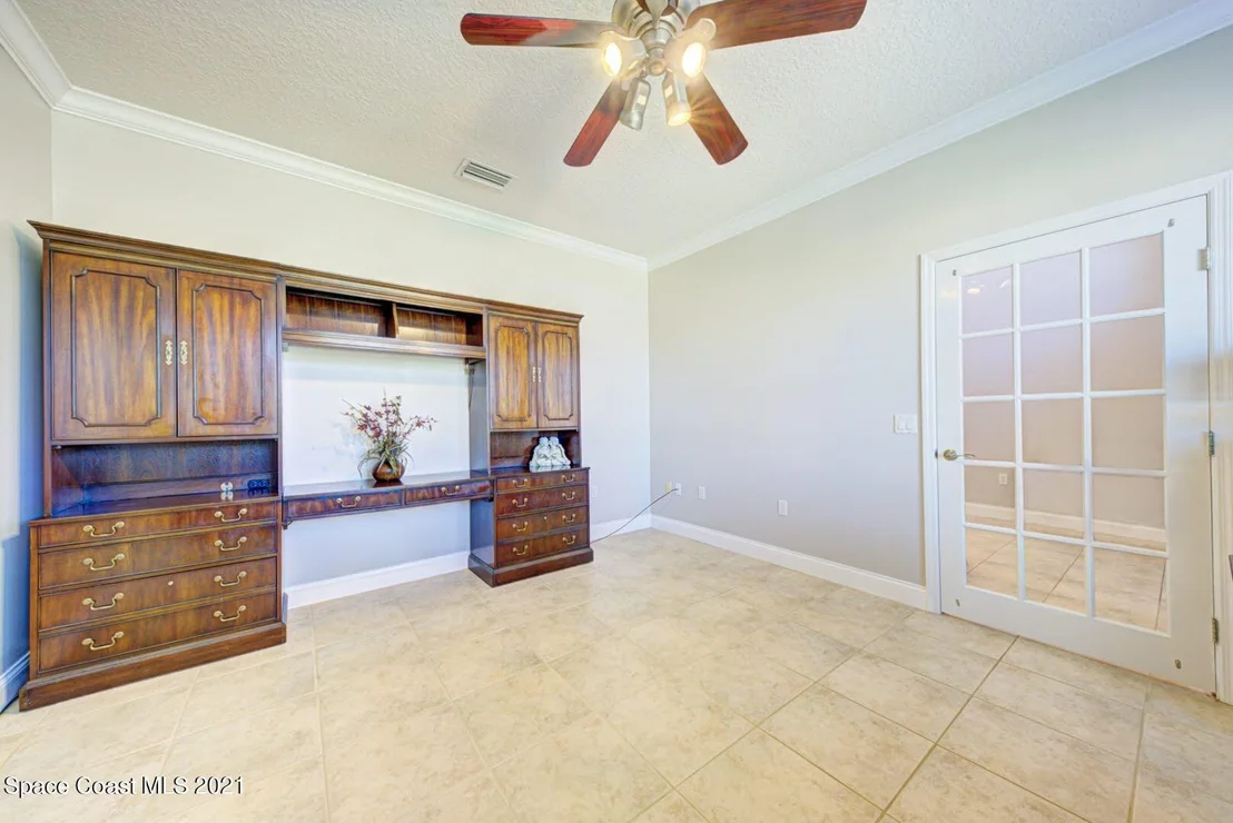 Photo of 1002 Worthington Spring Drive