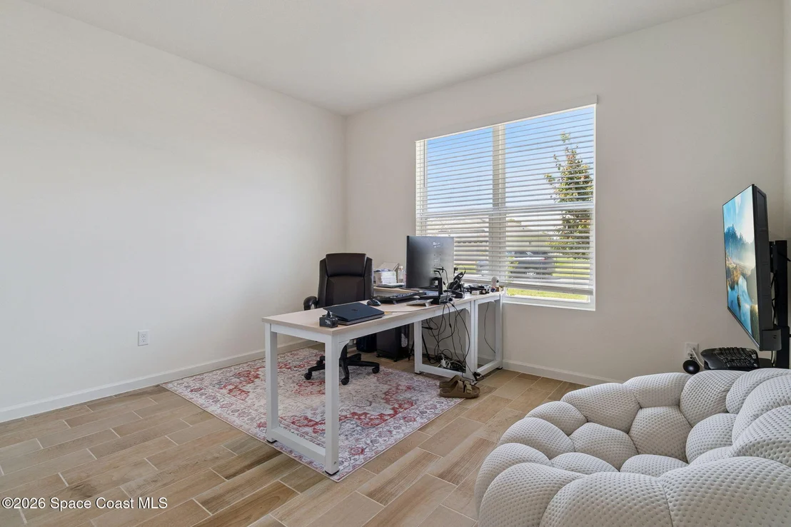 Photo of 5063 Alabaster Drive