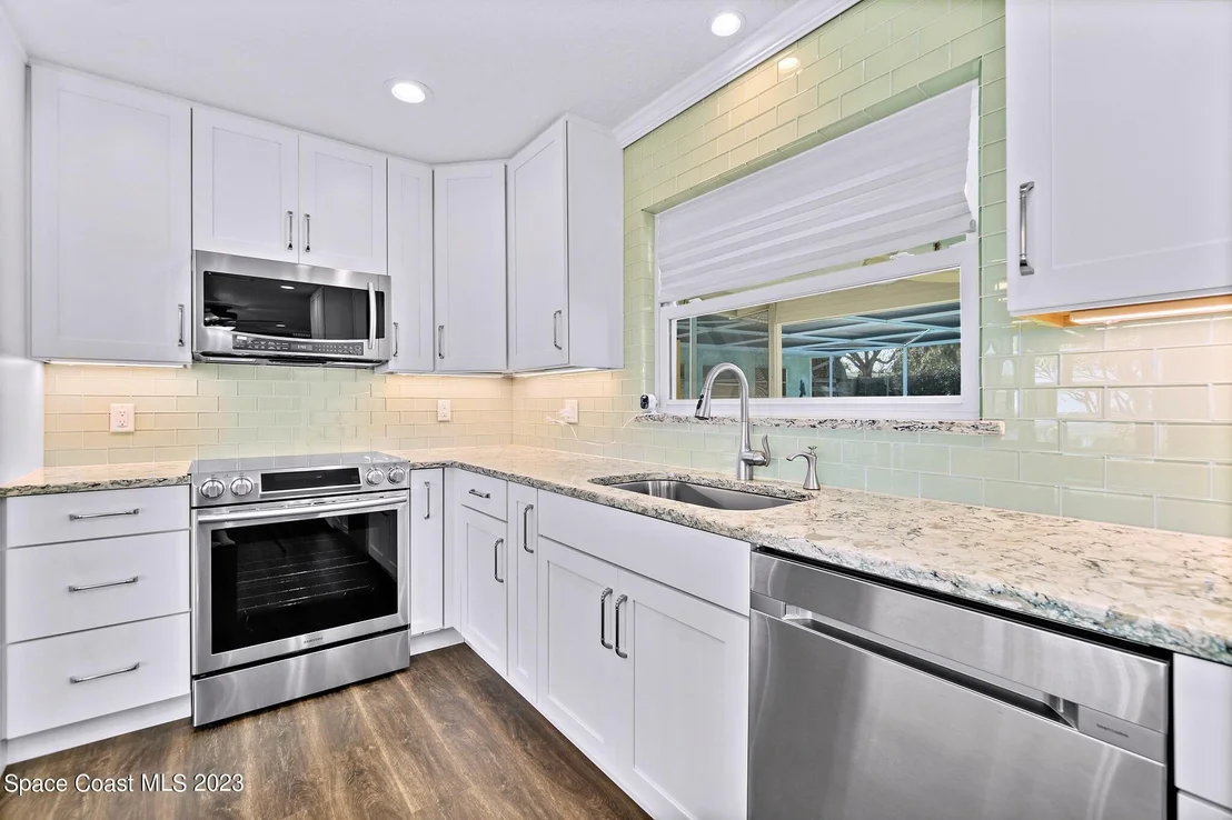 Photo of 535 Rockledge Drive