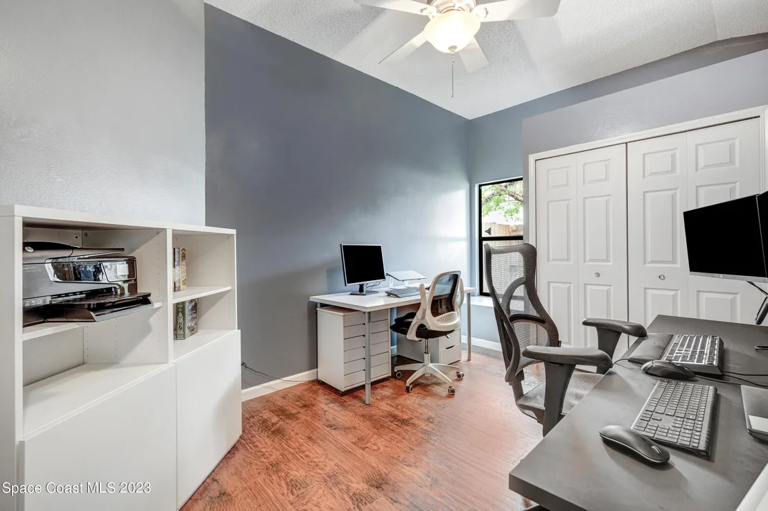 Photo of 1255 Walnut Court