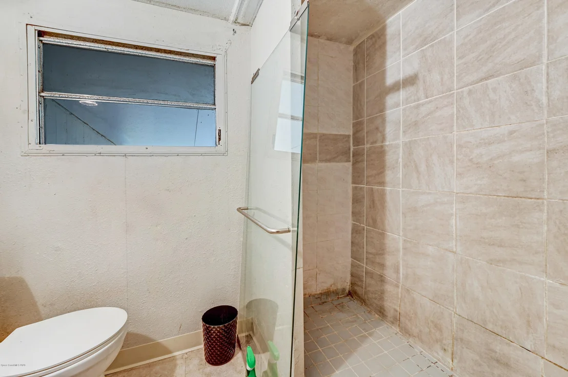 Photo of 6976 Ash Drive