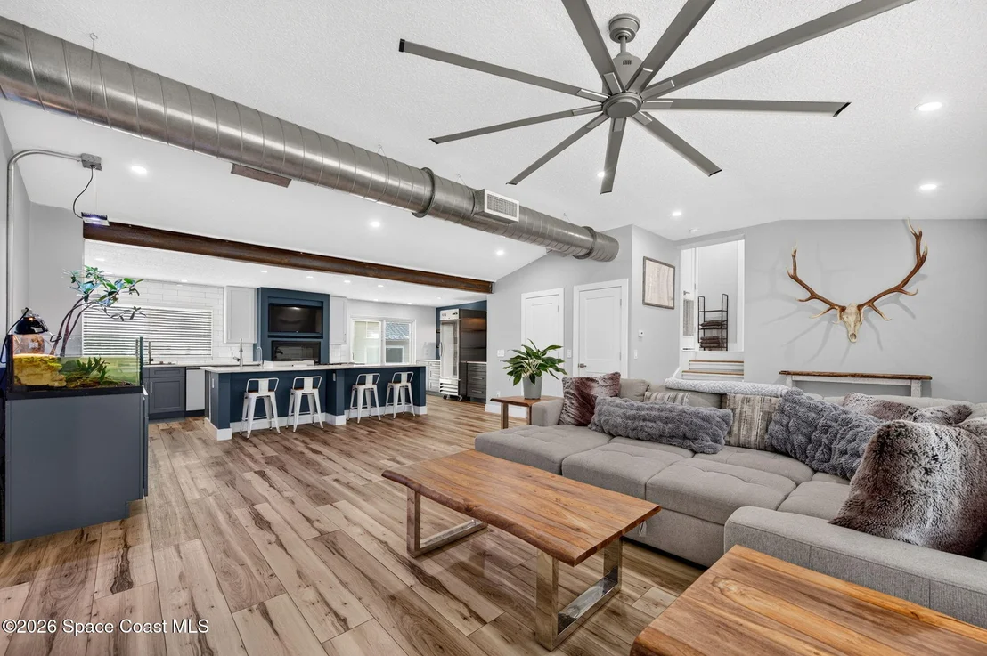 Photo of 301 Par Avenue