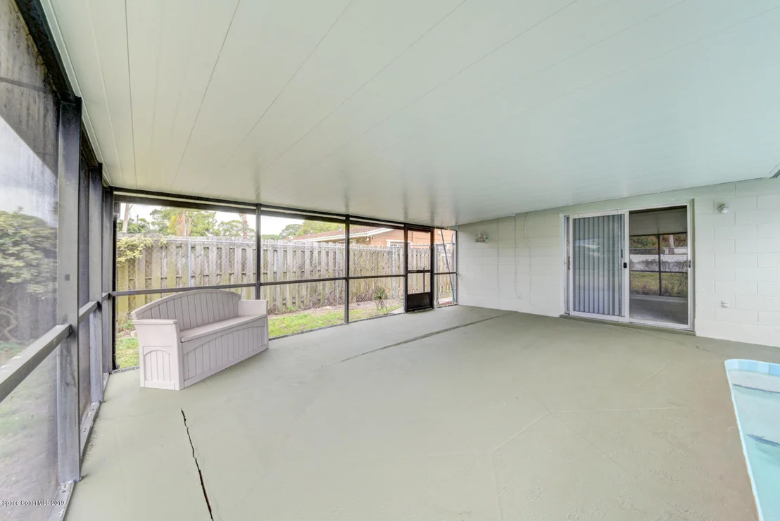 Photo of 909 Jefferson Road