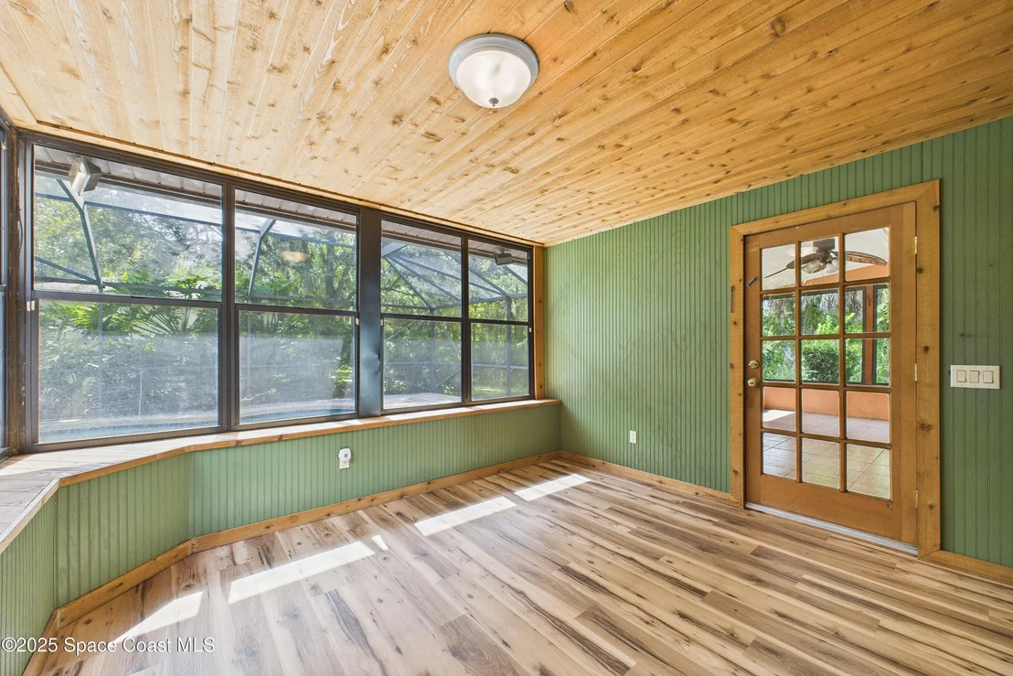 Photo of 3583 James Road