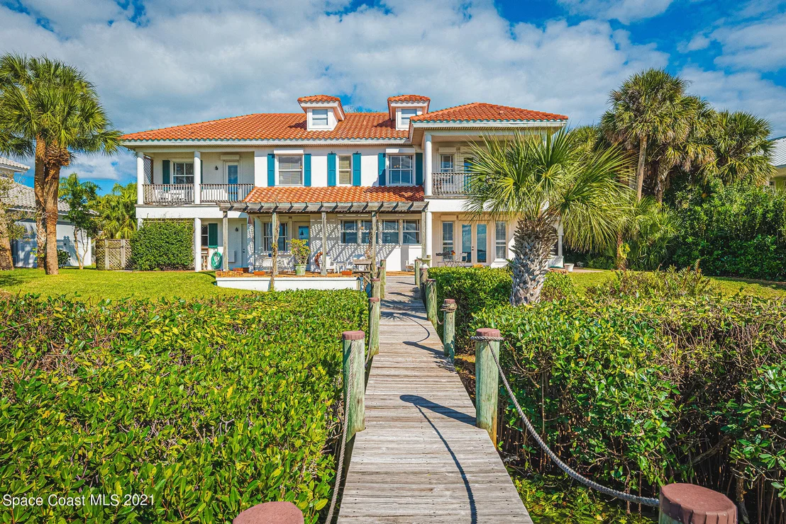 Photo of 176 Bayshore Drive