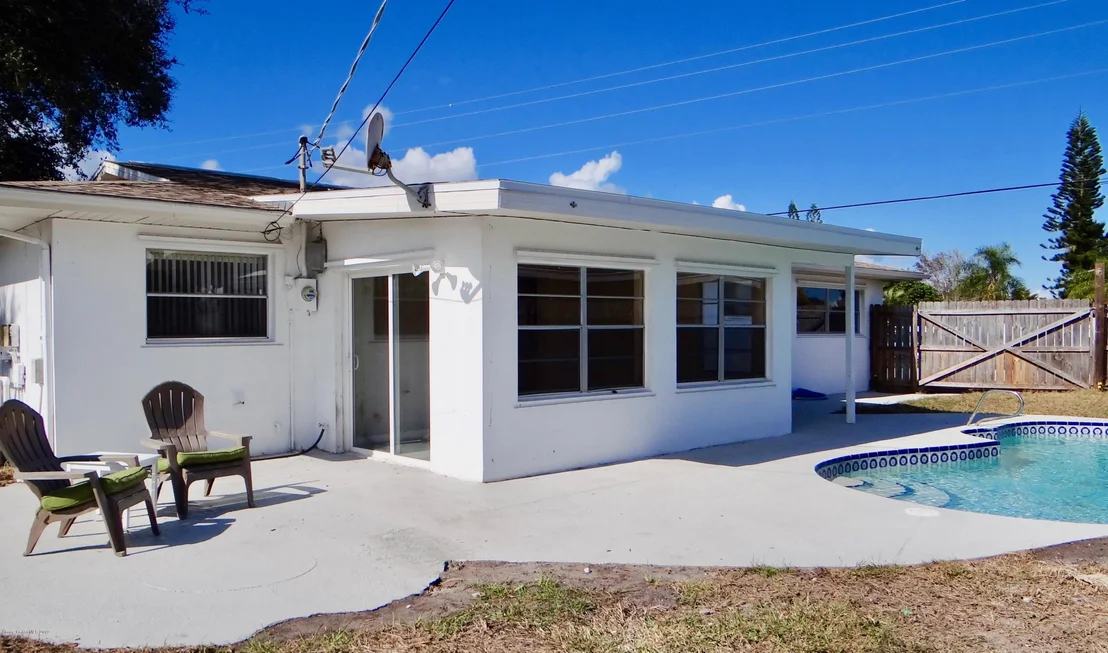 Photo of 799 Burman Lane NE