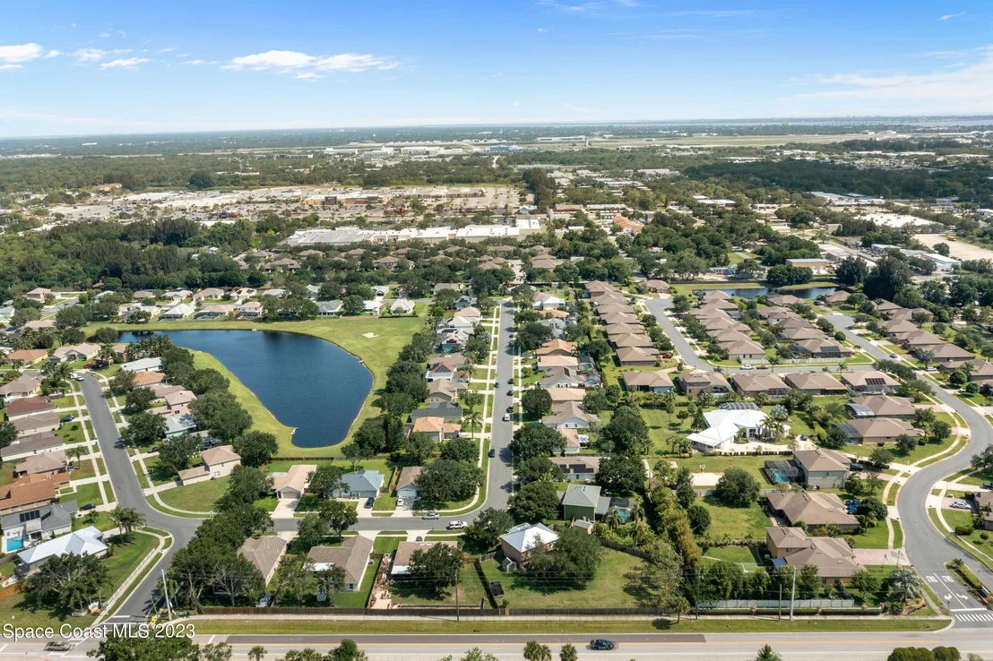 Photo of 262 Mcclain Drive