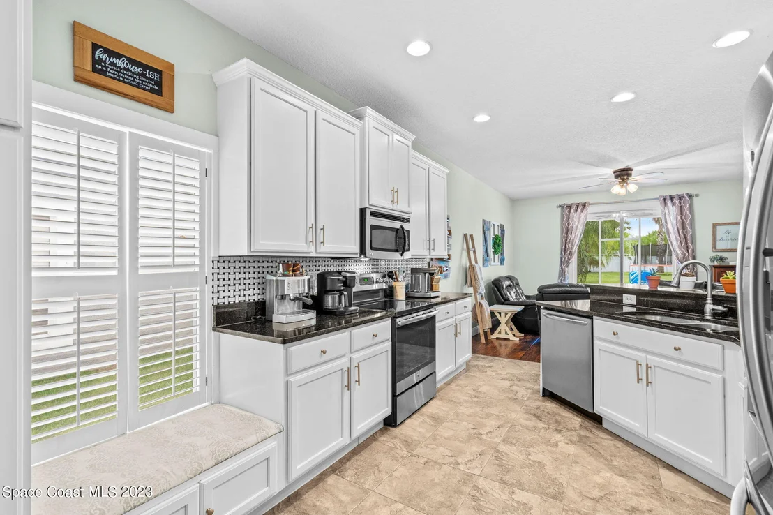 Photo of 5916 Indigo Crossing Drive