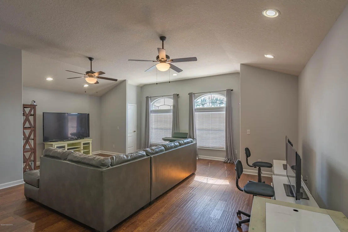 Photo of 1553 Quinn Drive