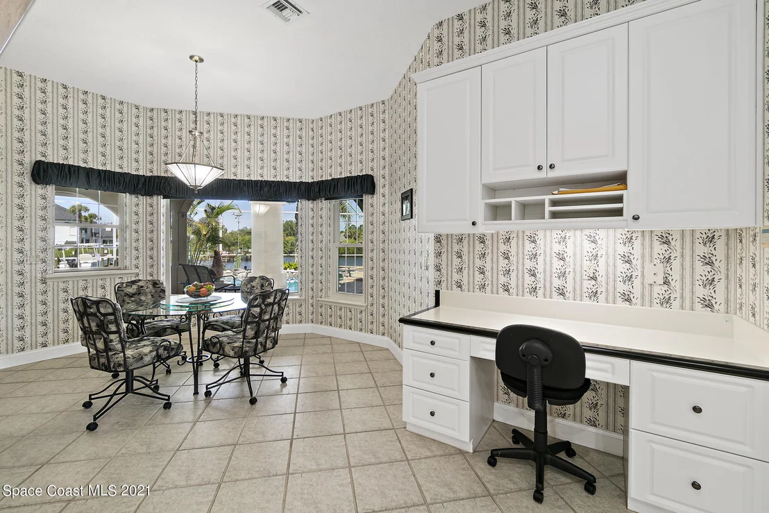 Photo of 502 Topsail Drive