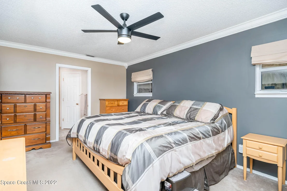 Photo of 4250 Silver Lake Drive