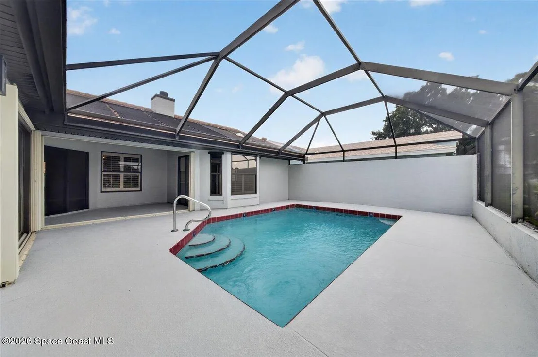 Photo of 340 Oak Haven Drive